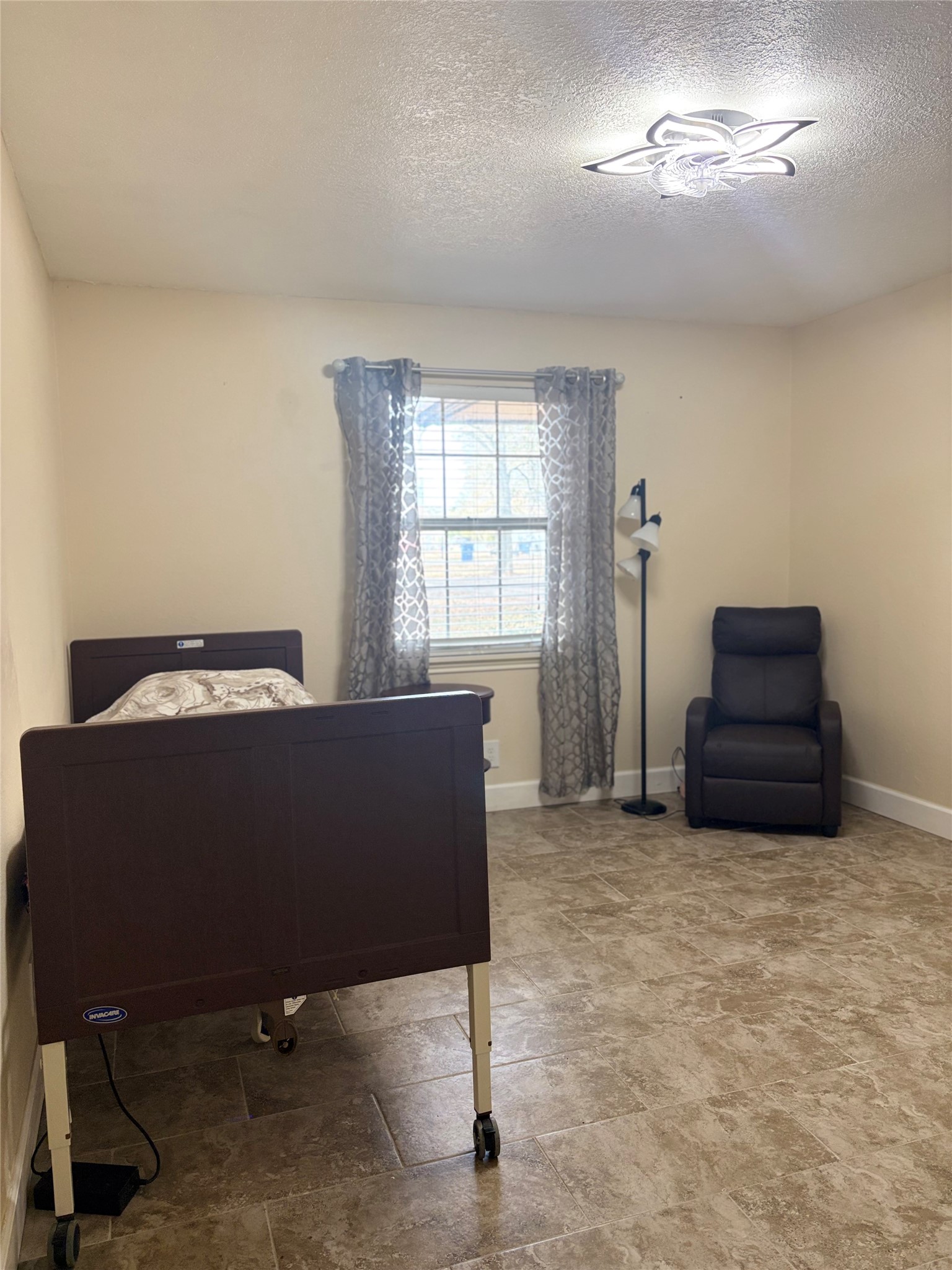 13160 Crystal Trail Conroe, TX 77306 - Photo 7 of 14 One of the very spacious secondary bedrooms!