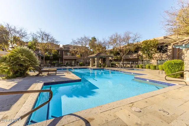 $432,500 | 20660 North 40th Street, Unit 2124, Phoenix, AZ 85050