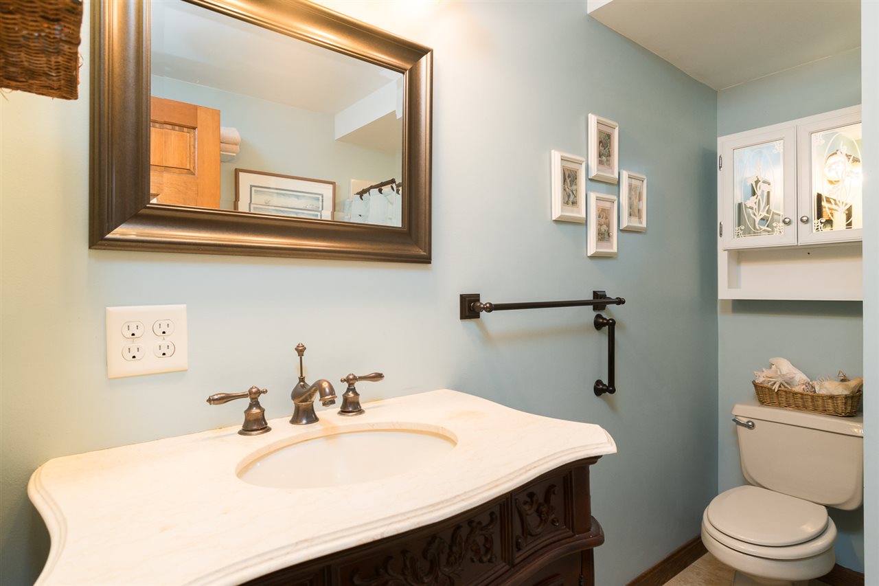 79 McCrillis Road Nottingham, NH 03290 - Photo 20 of 38
