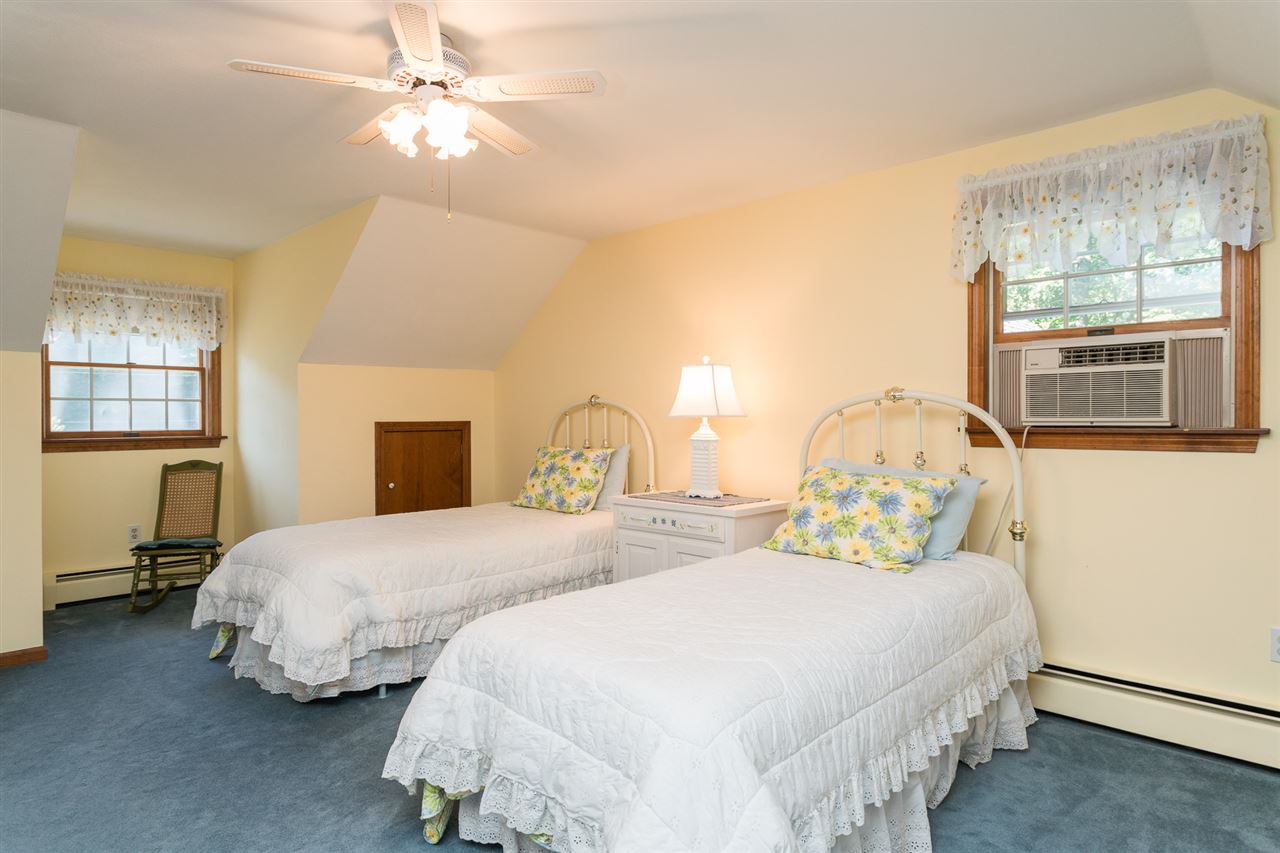 79 McCrillis Road Nottingham, NH 03290 - Photo 27 of 38
