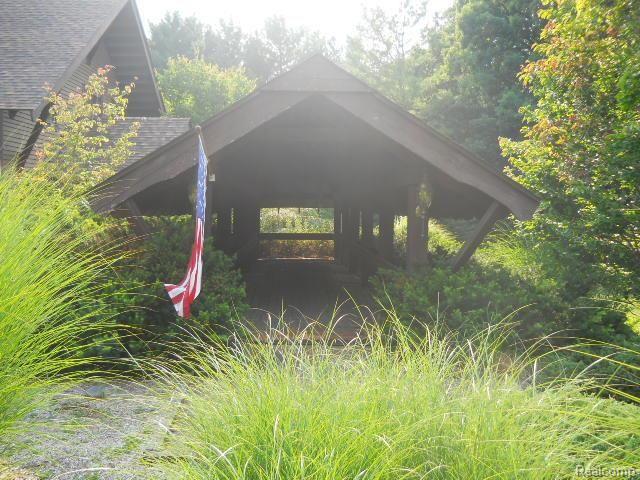 2828 Chilson Road Howell, MI 48843 - Photo 15 of 79 walkway to front door