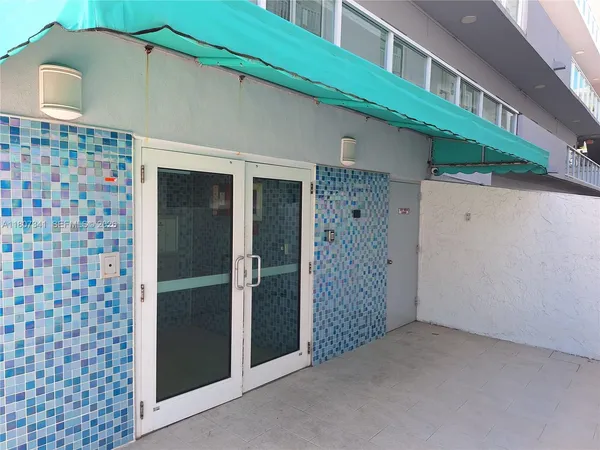 $1,775 | Normandy Isle, Miami Beach, FL 33141
