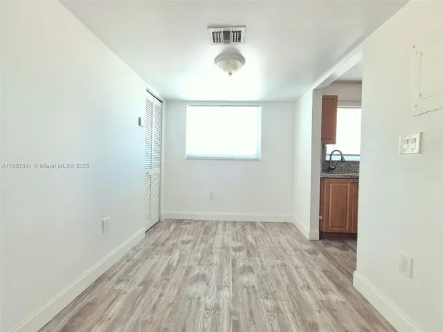 $1,775 | Normandy Isle, Miami Beach, FL 33141