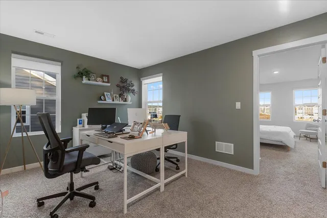 $4,000 | 271 Charlestowne Lakes Drive, St. Charles, IL 60174