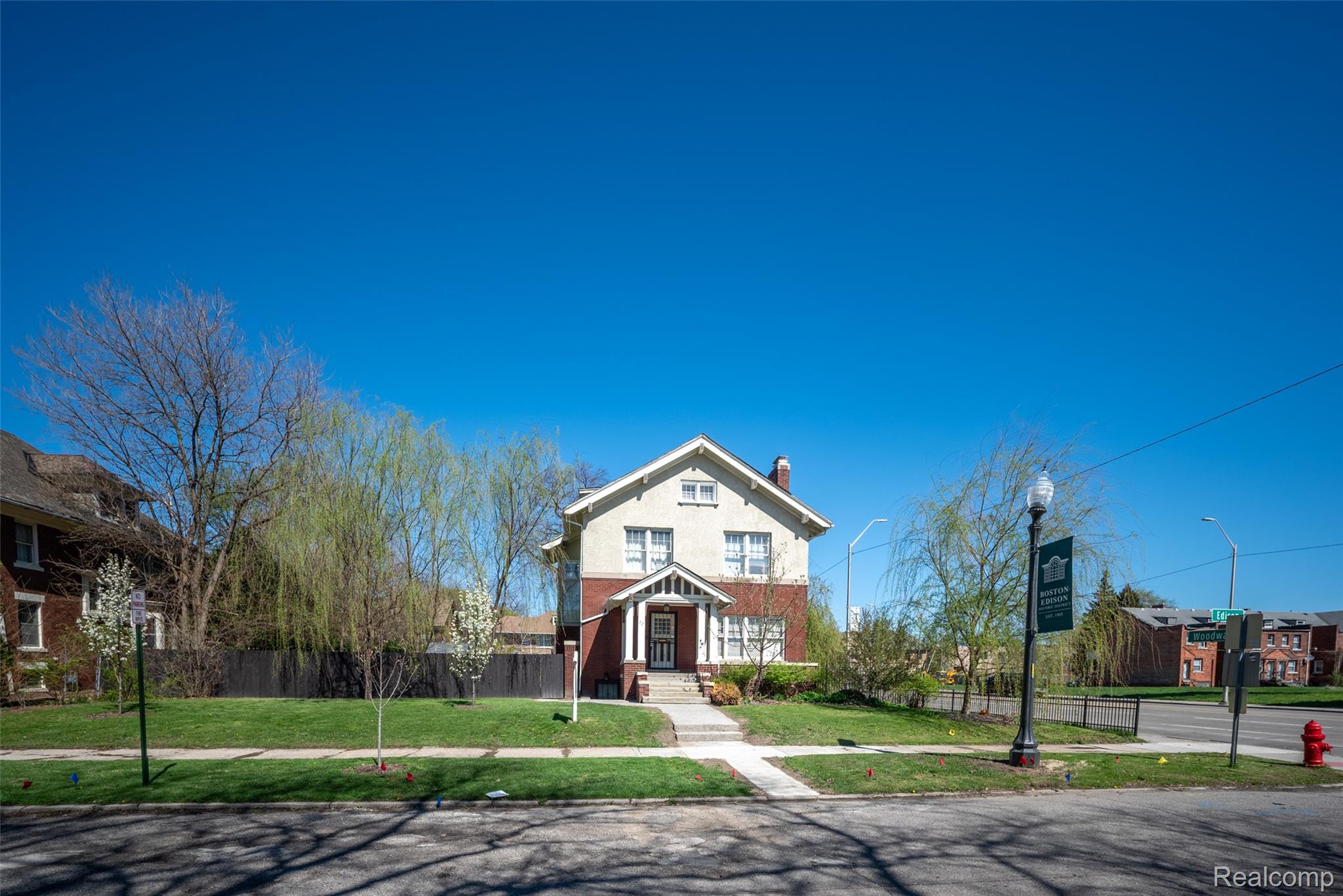 22 Edison Street Detroit, MI 48202 - Photo 55 of 62