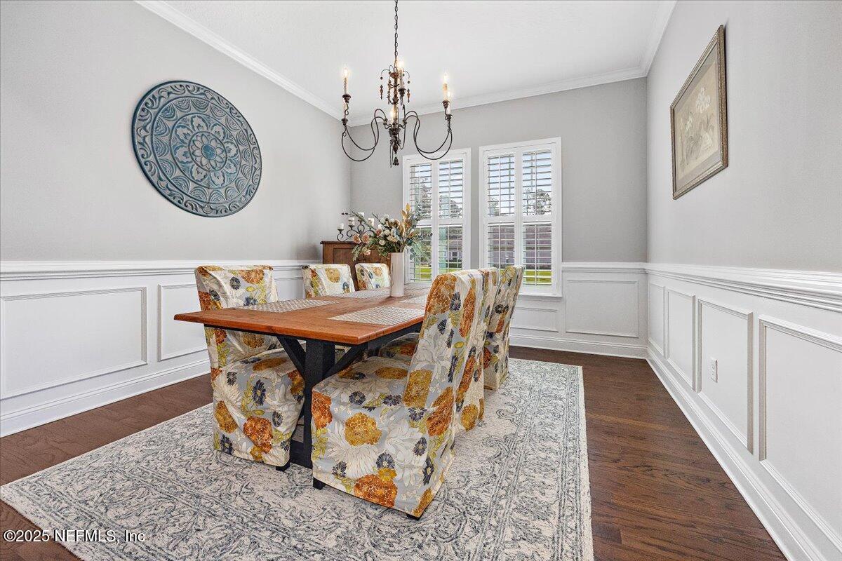 80 Greenview Lane St. Augustine, FL 32092 - Photo 6 of 37 a view of a dining room with furniture and window