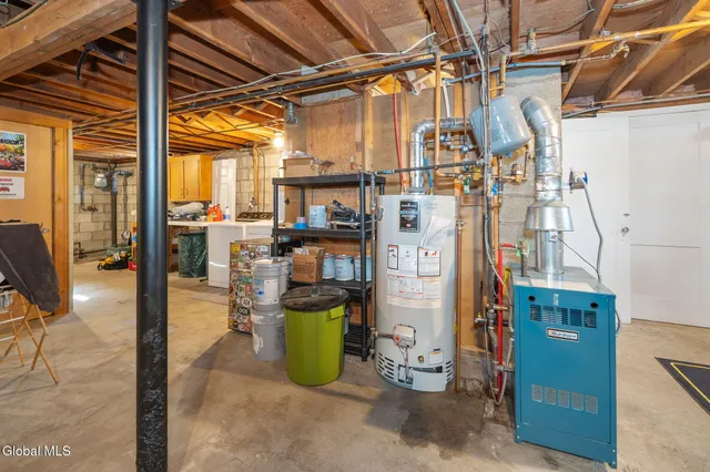 $250,000 | 72 Edgewood Avenue, Albany, NY 12203