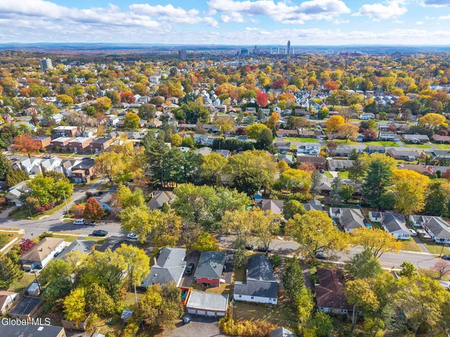 $250,000 | 72 Edgewood Avenue, Albany, NY 12203