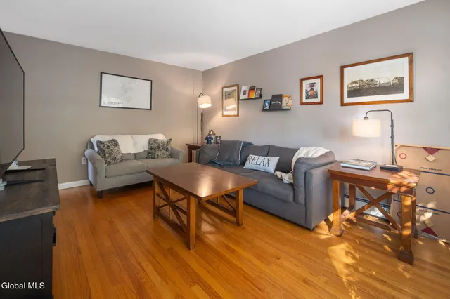 $250,000 | 72 Edgewood Avenue, Albany, NY 12203