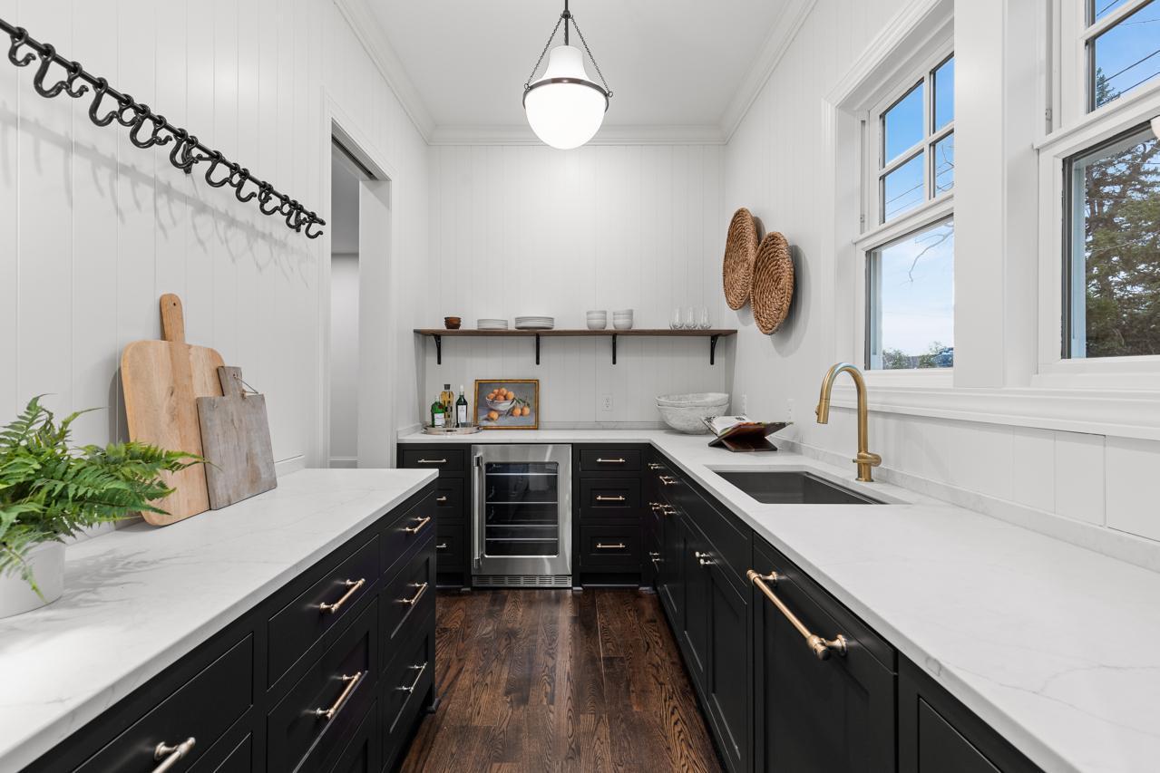 4717 Meadow Road Edina, MN 55424 - Photo 29 of 86