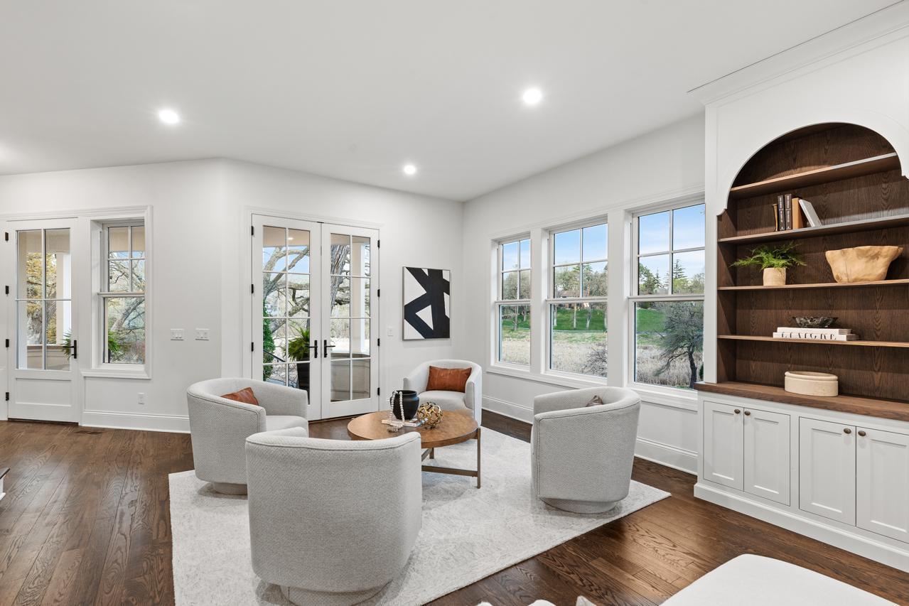 4717 Meadow Road Edina, MN 55424 - Photo 8 of 86