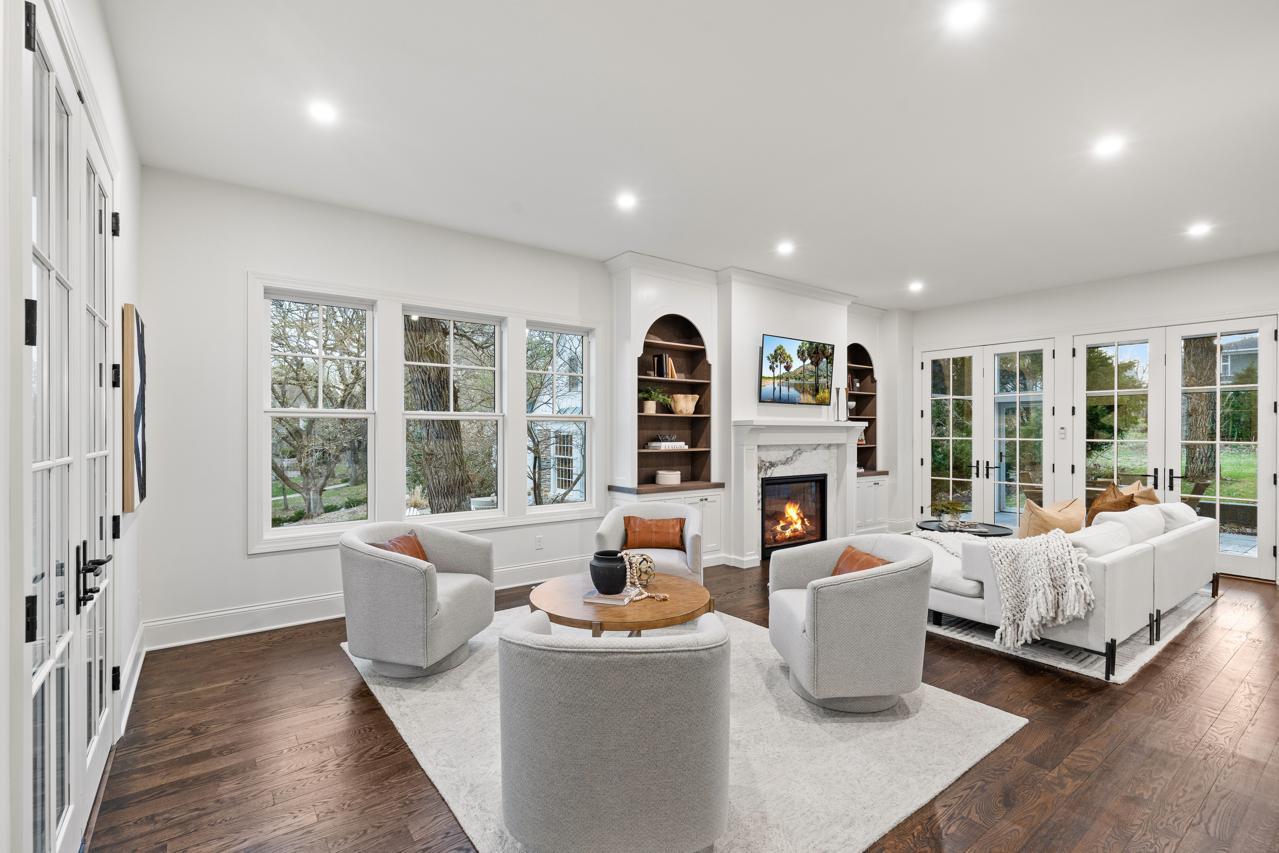 4717 Meadow Road Edina, MN 55424 - Photo 10 of 86