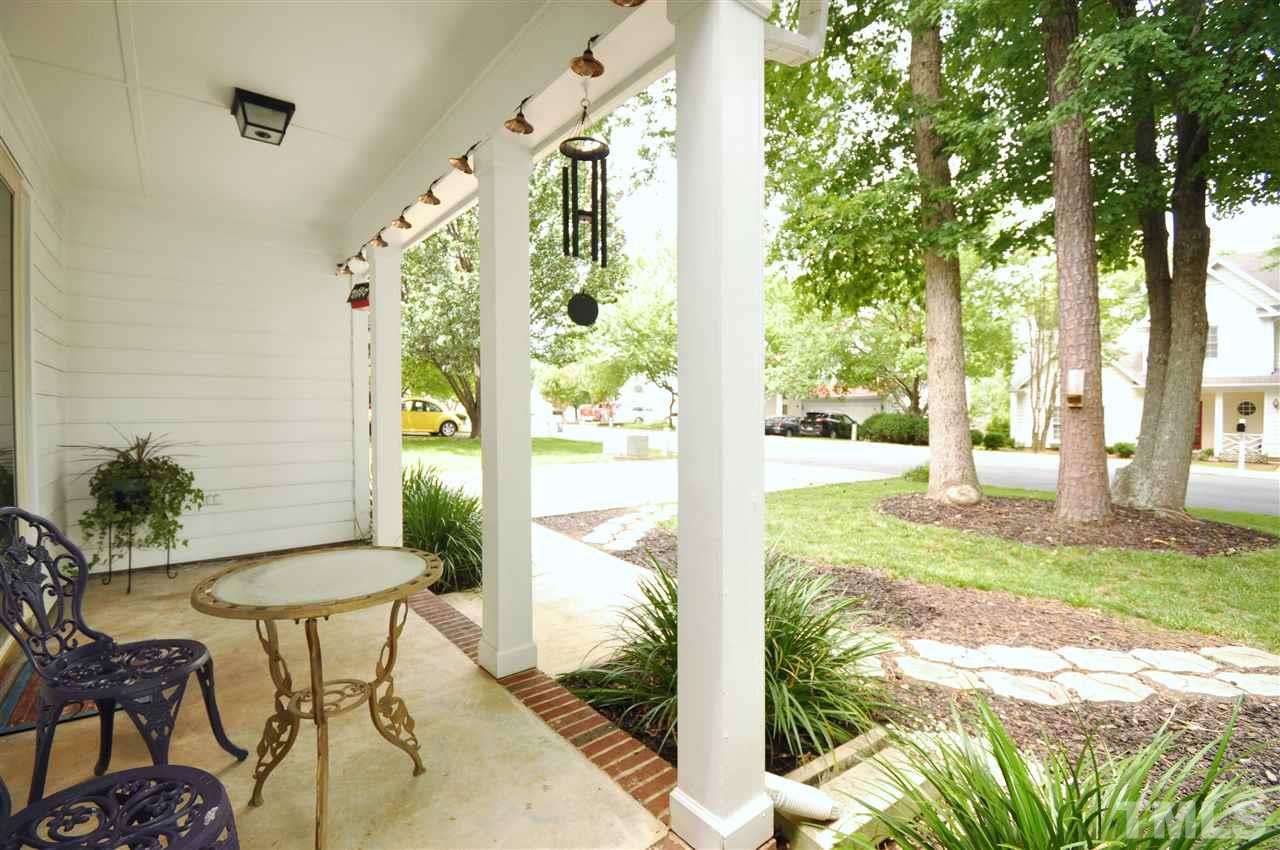 5301 Blakeley Lane Raleigh, NC 27613 - Photo 2 of 22