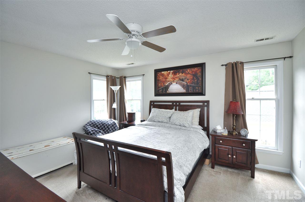5301 Blakeley Lane Raleigh, NC 27613 - Photo 12 of 22