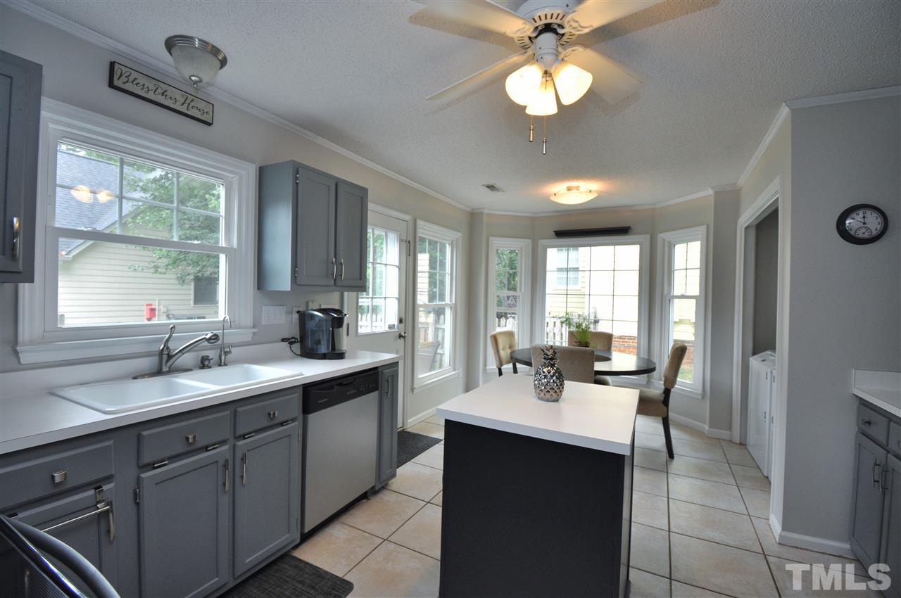 5301 Blakeley Lane Raleigh, NC 27613 - Photo 6 of 22