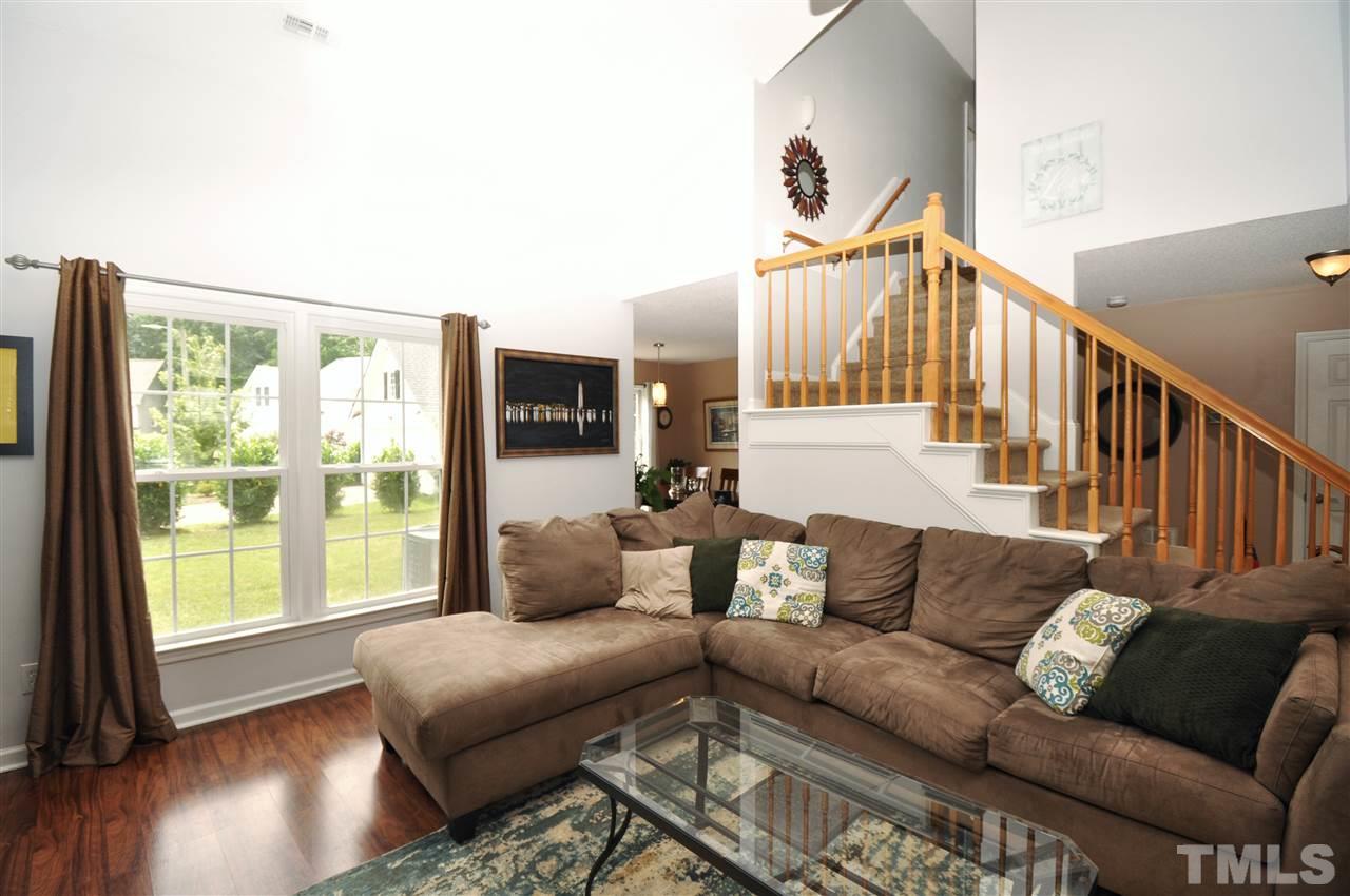 5301 Blakeley Lane Raleigh, NC 27613 - Photo 10 of 22
