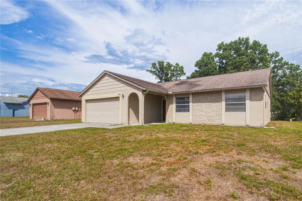 3288 Piccard Loop New Port Richey, FL 34655 - Photo 2 of 30 Gallery Image 2