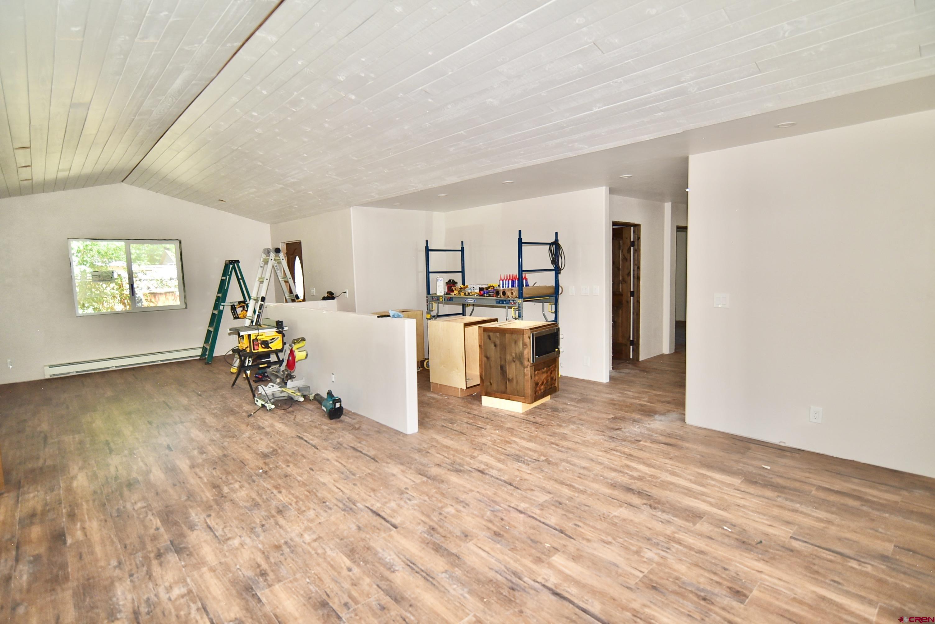 652 Spring Creek Road Montrose, CO 81403 - Photo 5 of 25 Gallery Image 5