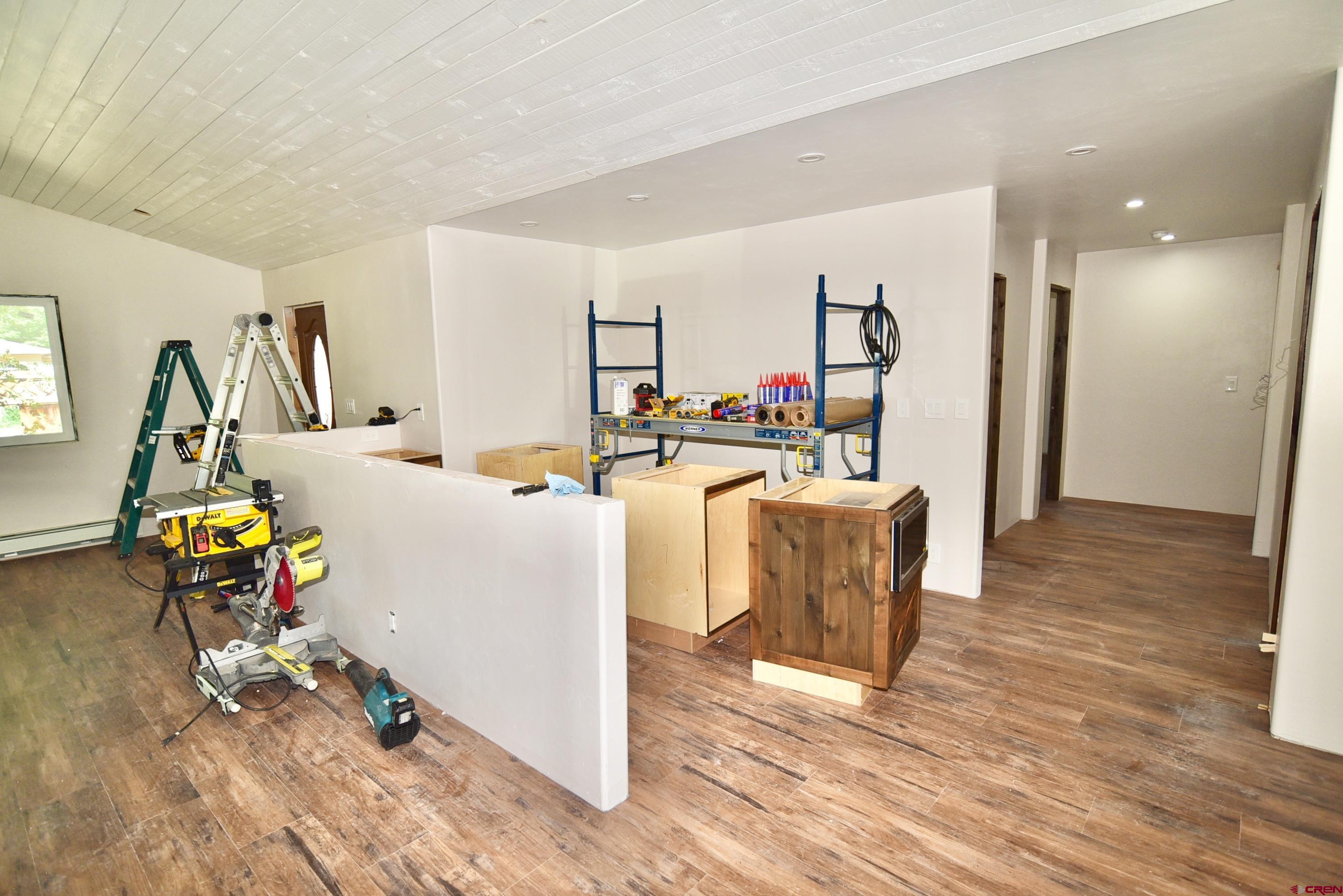 652 Spring Creek Road Montrose, CO 81403 - Photo 9 of 25 Gallery Image 9