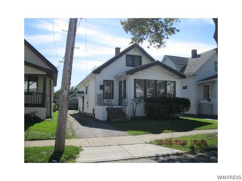 107 Maple Ridge Avenue Buffalo, NY 14215 - Photo 1 of 1 Exterior Front