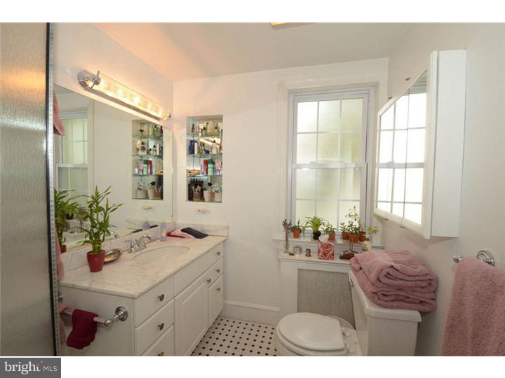 36 Tenmore Road Haverford, PA 19041 - Photo 16 of 21 Bathroom