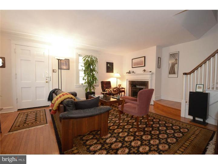 36 Tenmore Road Haverford, PA 19041 - Photo 5 of 21 Living Room
