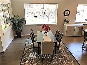 19640 Talbot Road South Renton, WA 98055 - Photo 9 of 24
