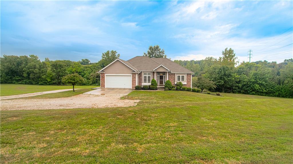 20009 Clinton County Line Road Holt, MO 64048 - Photo 1 of 68 Gallery Image 1