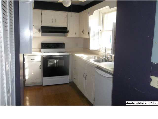 301 Old Rocky Ridge Lane Birmingham, AL 35216 - Photo 2 of 5