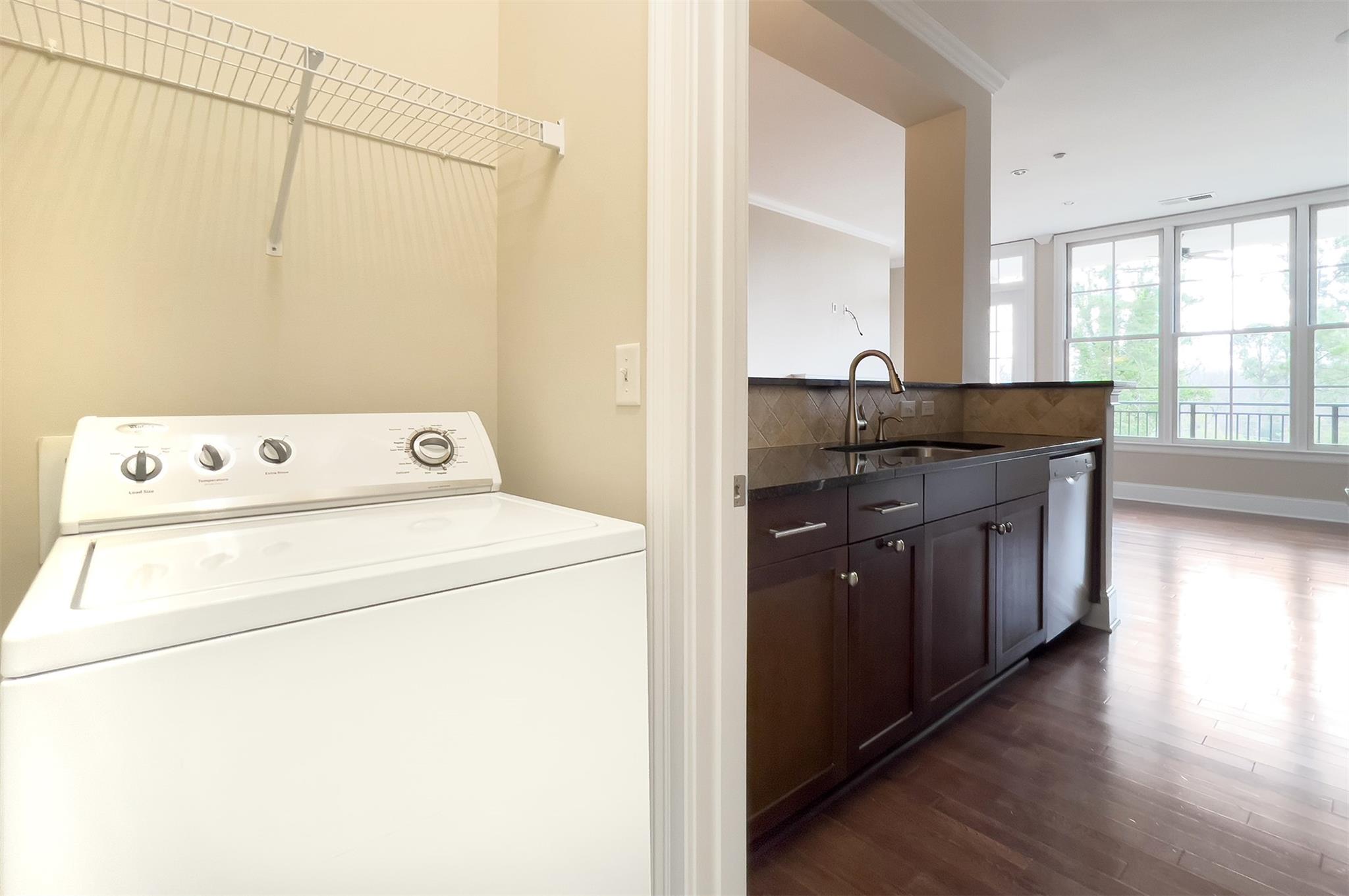 5425 Closeburn Road, Unit 308 Charlotte, NC 28210 - Photo 12 of 35 Gallery Image 12