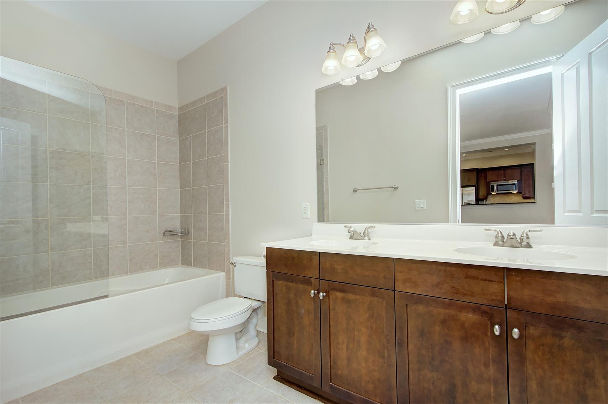 5425 Closeburn Road, Unit 308 Charlotte, NC 28210 - Photo 17 of 35 Gallery Image 17