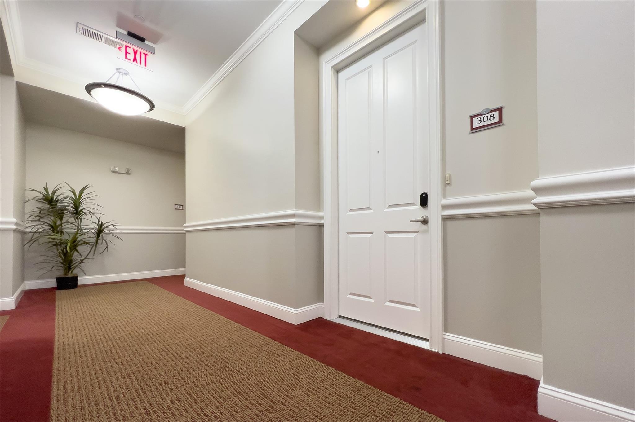 5425 Closeburn Road, Unit 308 Charlotte, NC 28210 - Photo 2 of 35 Gallery Image 2