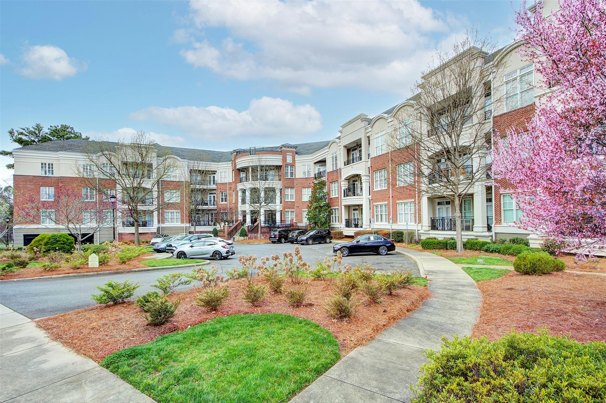 5425 Closeburn Road, Unit 308 Charlotte, NC 28210 - Photo 22 of 35 Gallery Image 22
