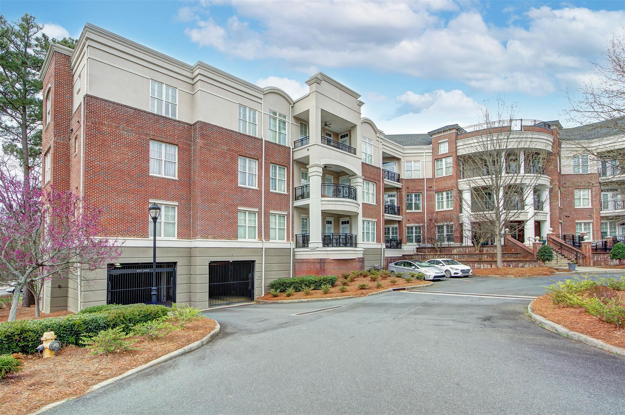 5425 Closeburn Road, Unit 308 Charlotte, NC 28210 - Photo 23 of 35 Gallery Image 23