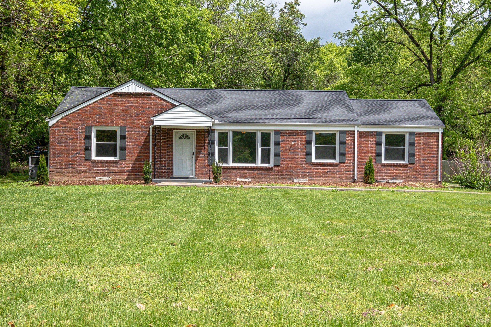 700 Currey Road Nashville, TN 37217 - Photo 1 of 24 Gallery Image 1