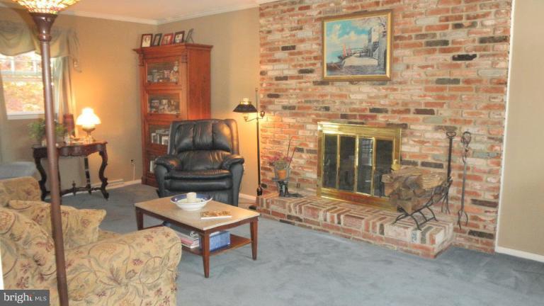 406 Neepier Road Catonsville, MD 21228 - Photo 4 of 25 Living Room #2
