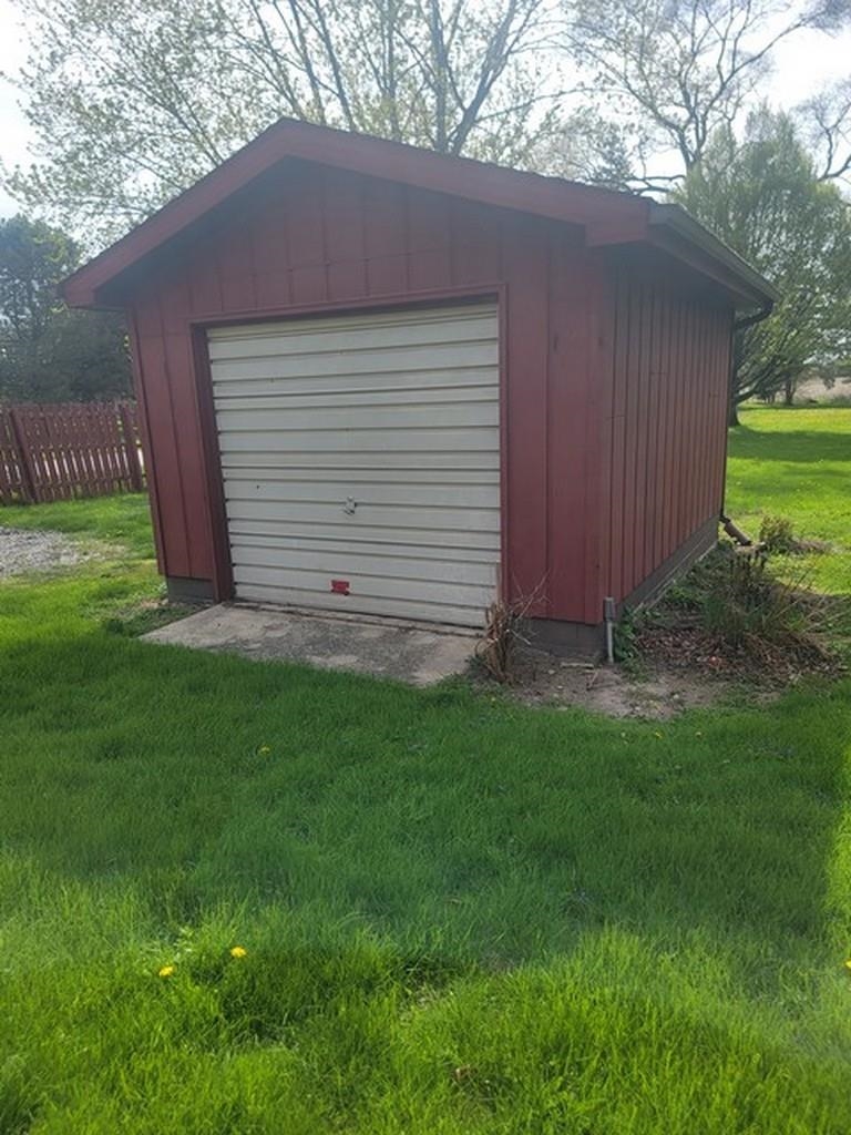 1910 South Reese Road Reese, MI 48757 - Photo 26 of 41