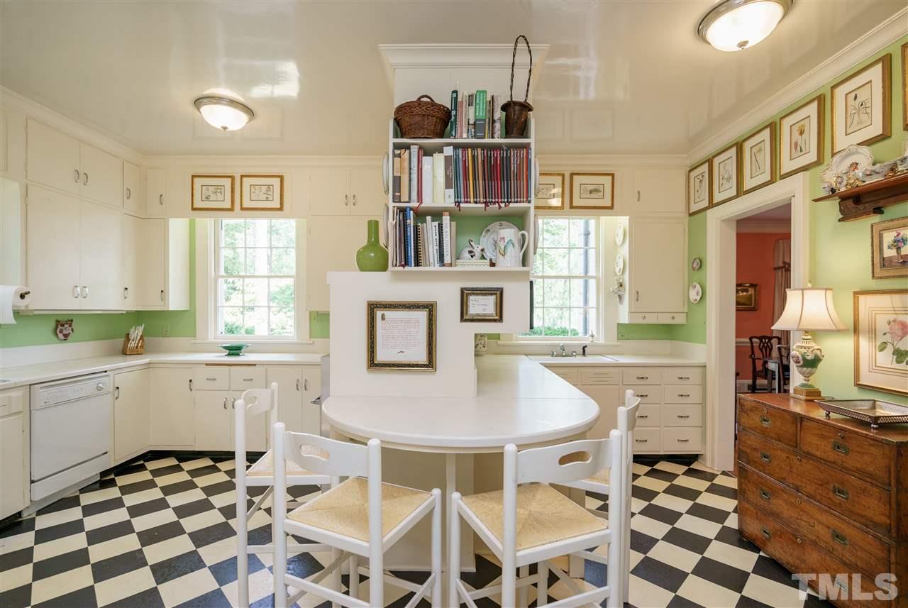 3303 White Oak Road Raleigh, NC 27609 - Photo 11 of 25