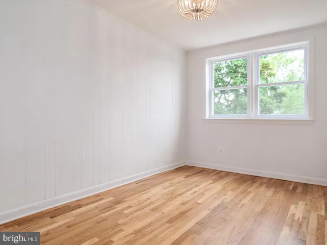 $1,850 | 756 Old Riverside Road, Brooklyn Park, MD 21225