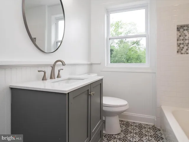 $1,850 | 756 Old Riverside Road, Brooklyn Park, MD 21225