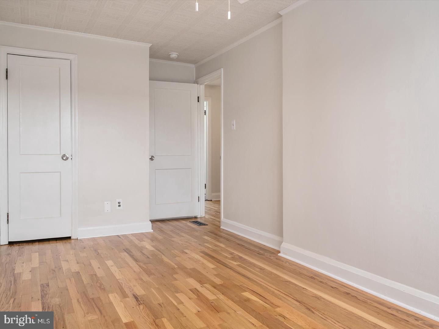 756 Old Riverside Road Brooklyn Park, MD 21225 - Photo 16 of 32