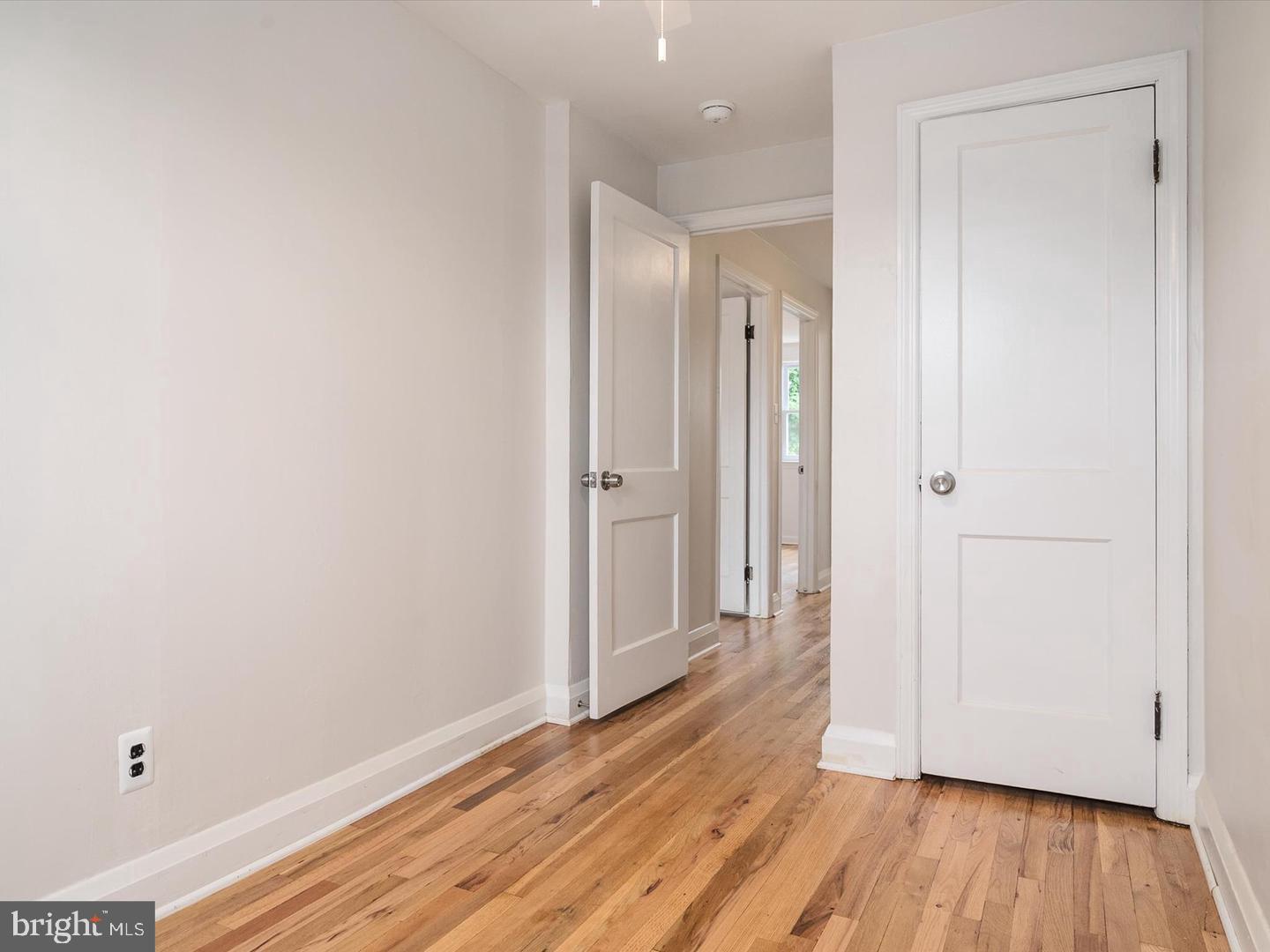 756 Old Riverside Road Brooklyn Park, MD 21225 - Photo 18 of 32