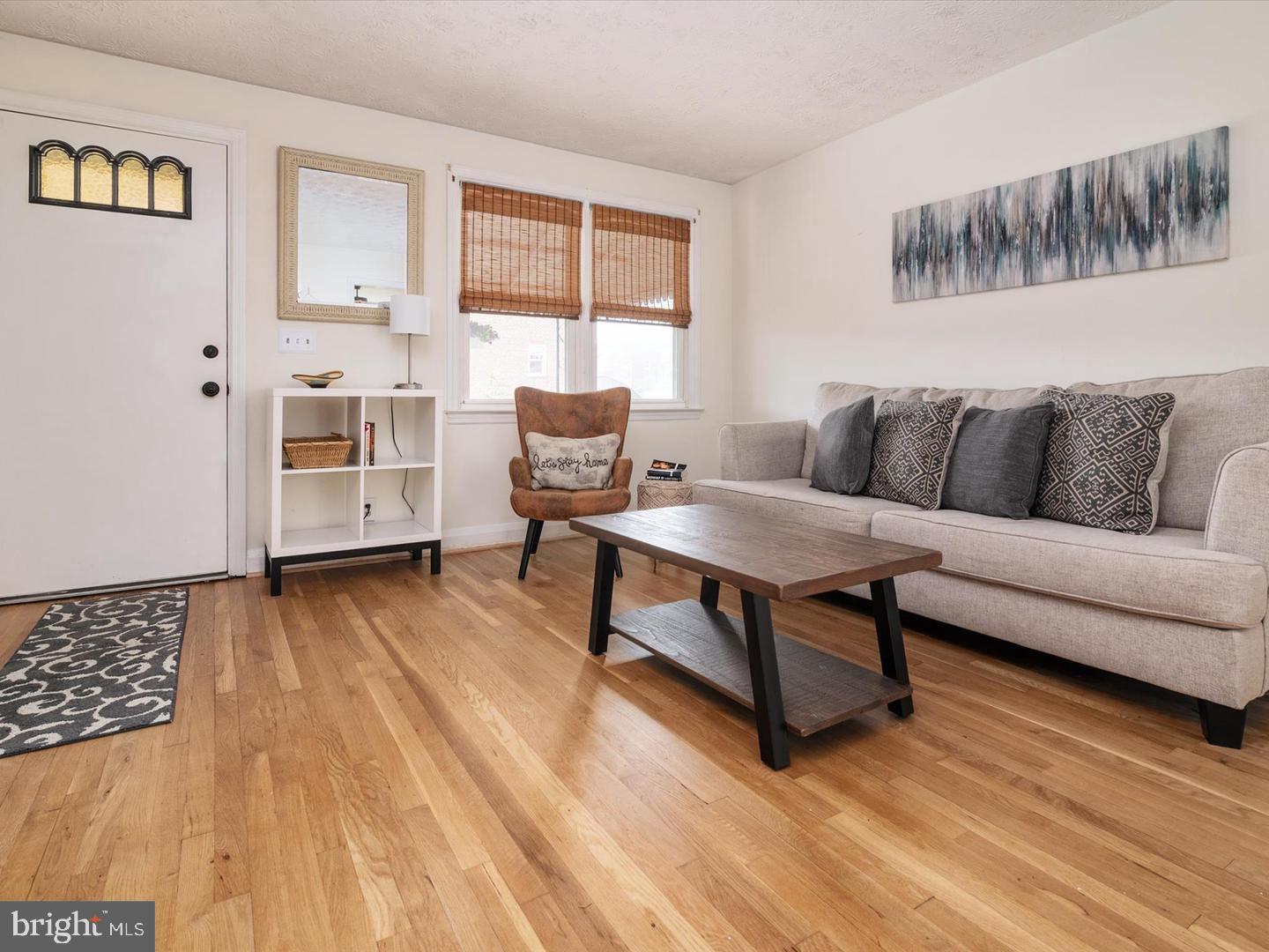 756 Old Riverside Road Brooklyn Park, MD 21225 - Photo 4 of 32