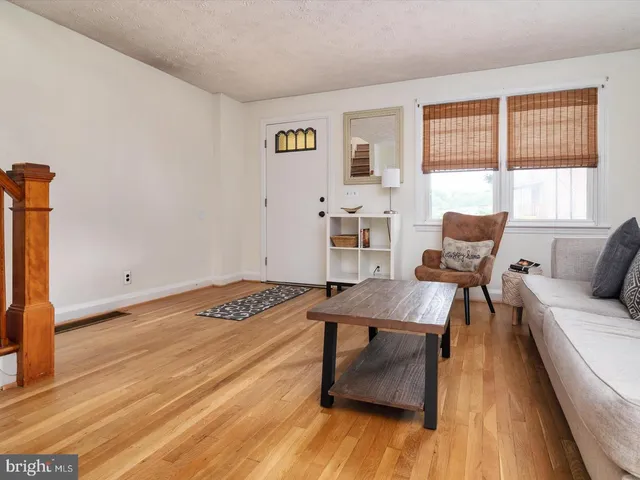 $1,850 | 756 Old Riverside Road, Brooklyn Park, MD 21225