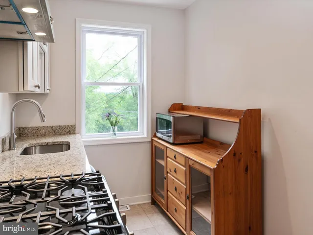 $1,850 | 756 Old Riverside Road, Brooklyn Park, MD 21225