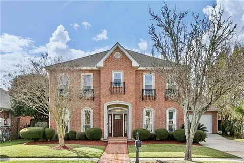 $679,900 | 4413 Rue Pl Pontchartrain, Kenner, LA 70065
