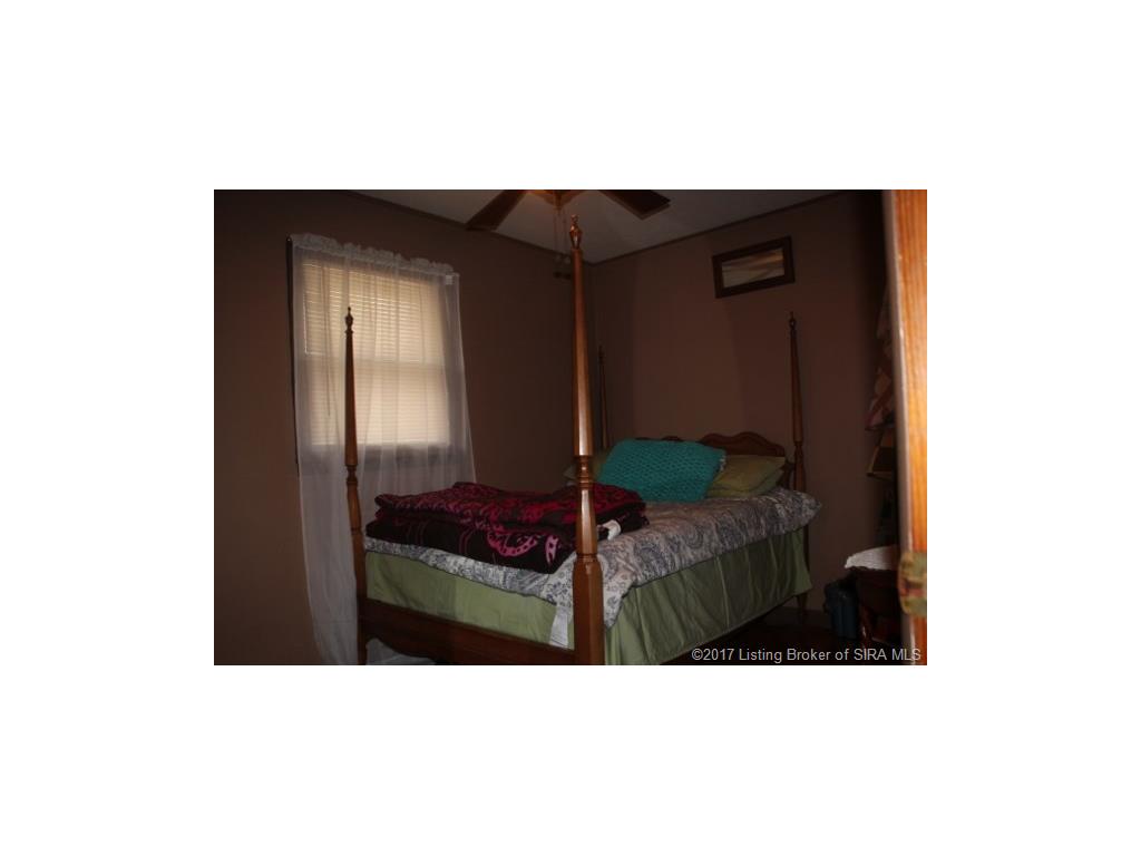 5520 South State Road Pekin, IN 47165 - Photo 14 of 51 Gallery Image 14