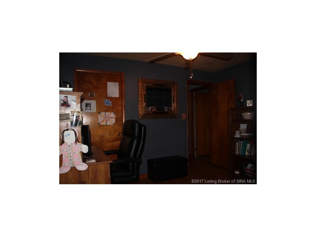 5520 South State Road Pekin, IN 47165 - Photo 17 of 51 Gallery Image 17