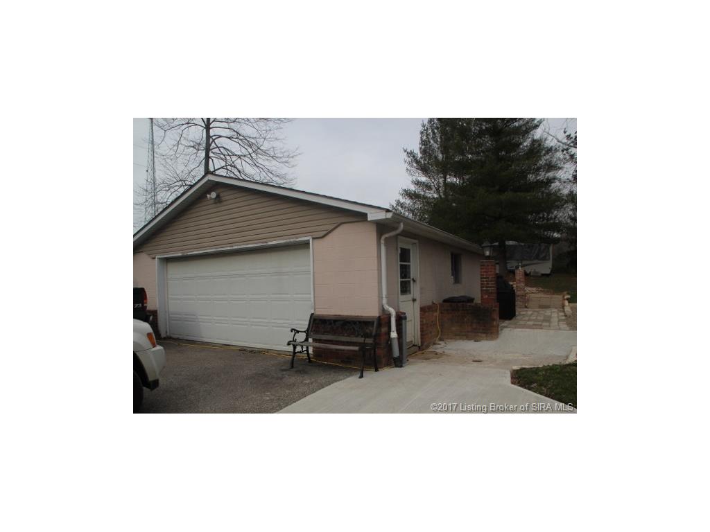 5520 South State Road Pekin, IN 47165 - Photo 2 of 51 Gallery Image 2