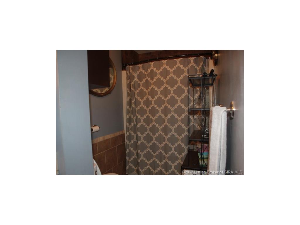 5520 South State Road Pekin, IN 47165 - Photo 21 of 51 Gallery Image 21